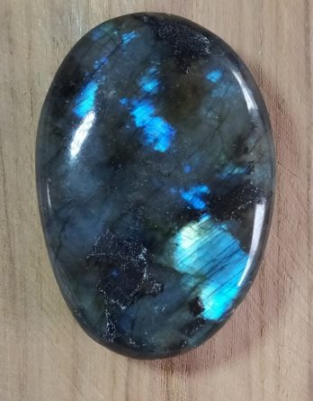 Galet de labradorite