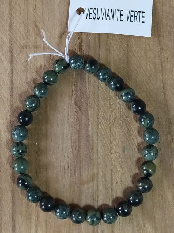 bracelet vesuvianite