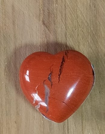 Pendentif cœur en jaspe rouge